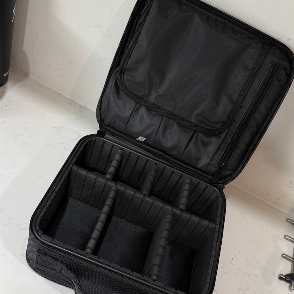 Women’s makeup Travel Organizer Bag